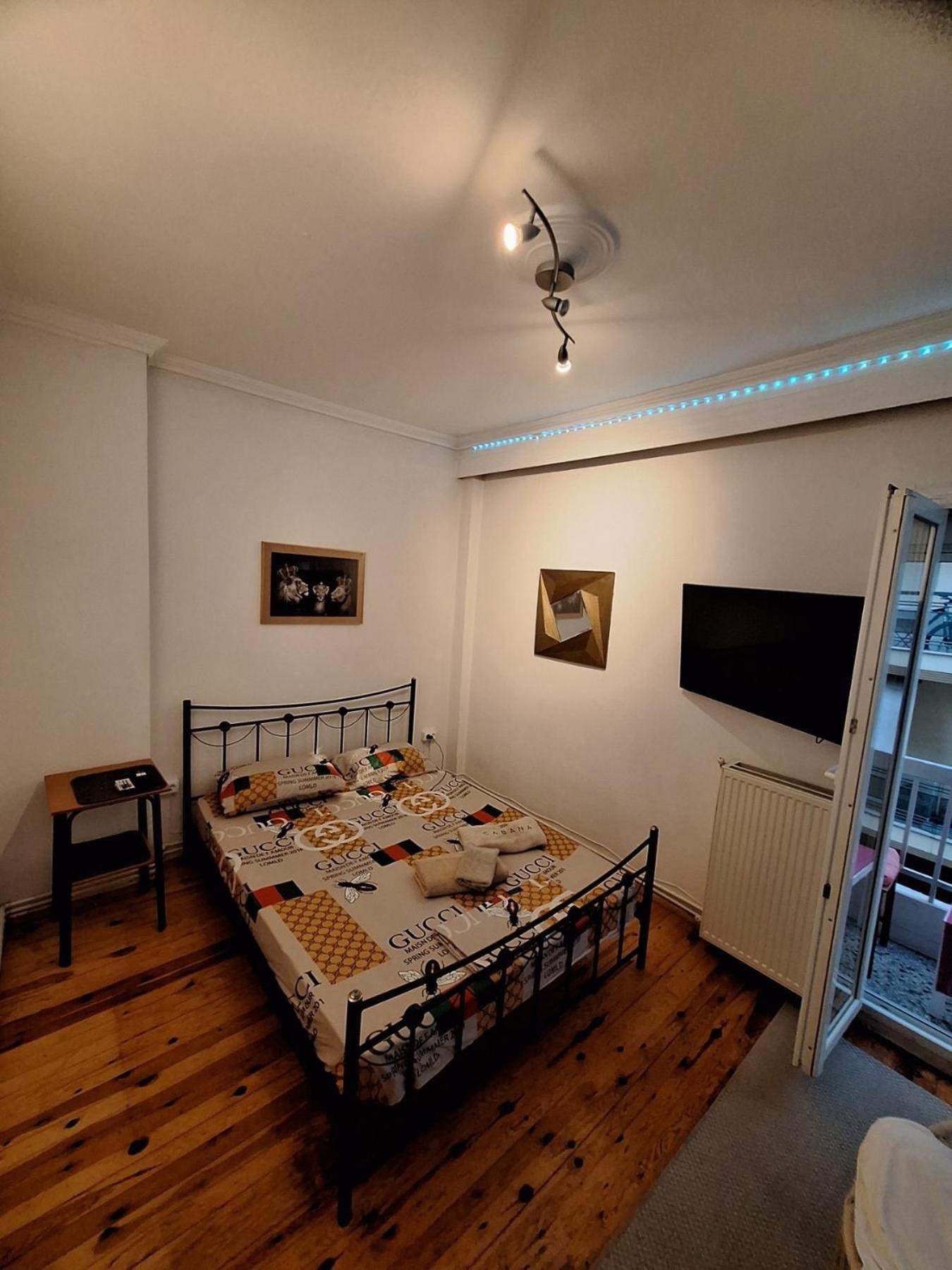 Queen Suites 60M2 Thessaloniki Exterior foto